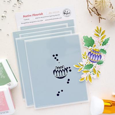 Pinkfresh Studio Season Of Wonder Stencil - Festive Flourish